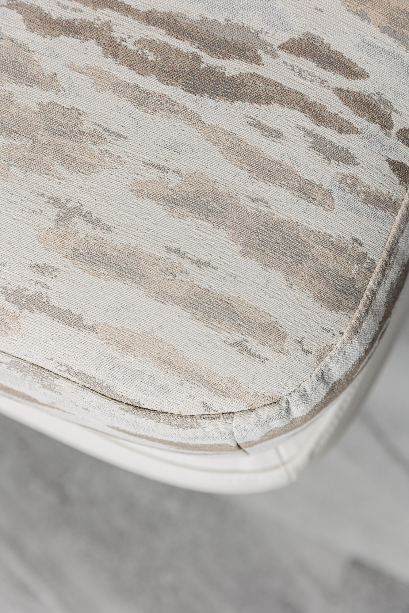 5824-01 Pastel - Birch Installation Image