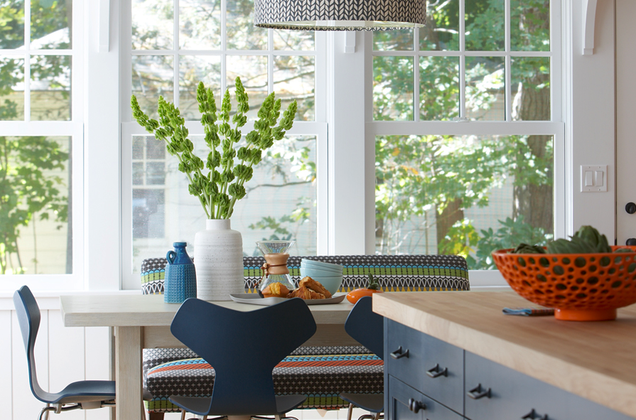 5803-05 Majalis - Baharat Installation Image