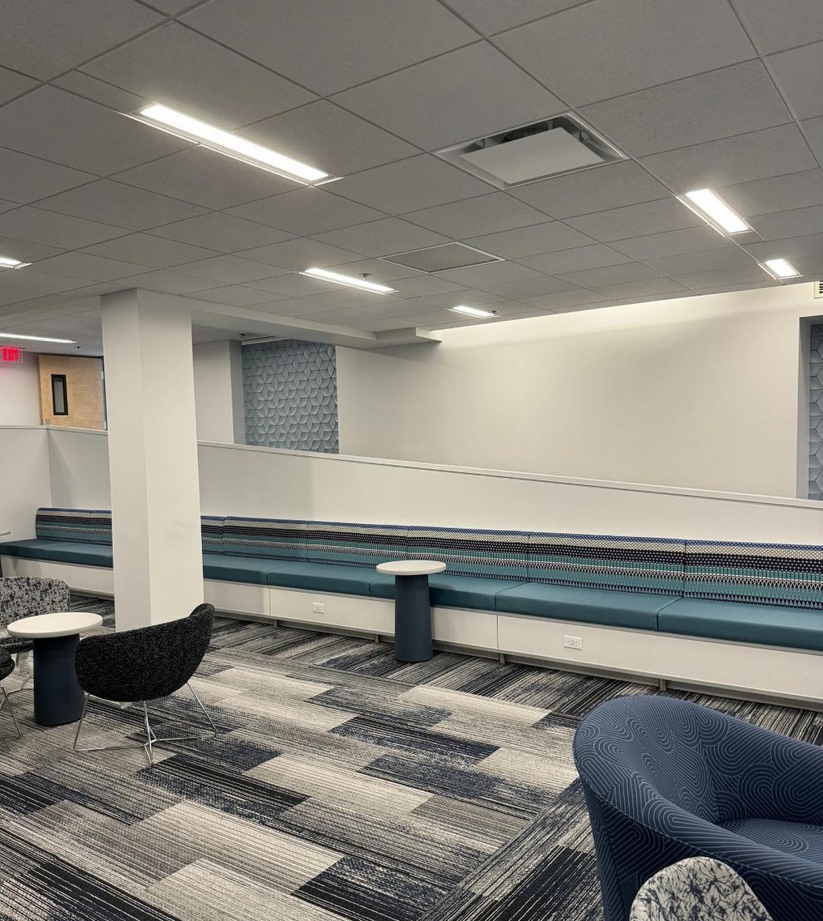 5803-06 Majalis - Indigo Installation Image