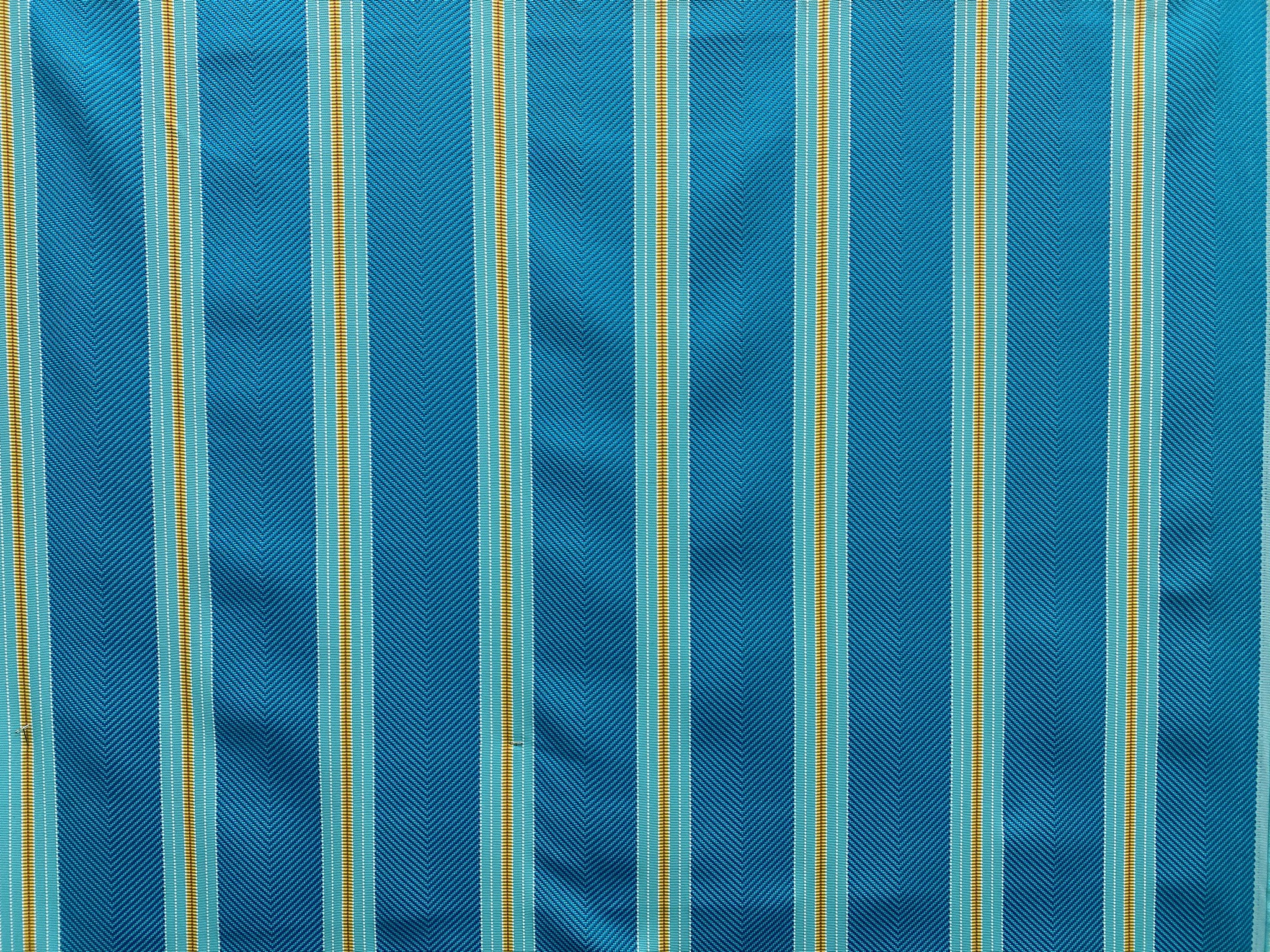 6110-04 Parterre - Fountain Full Repeat