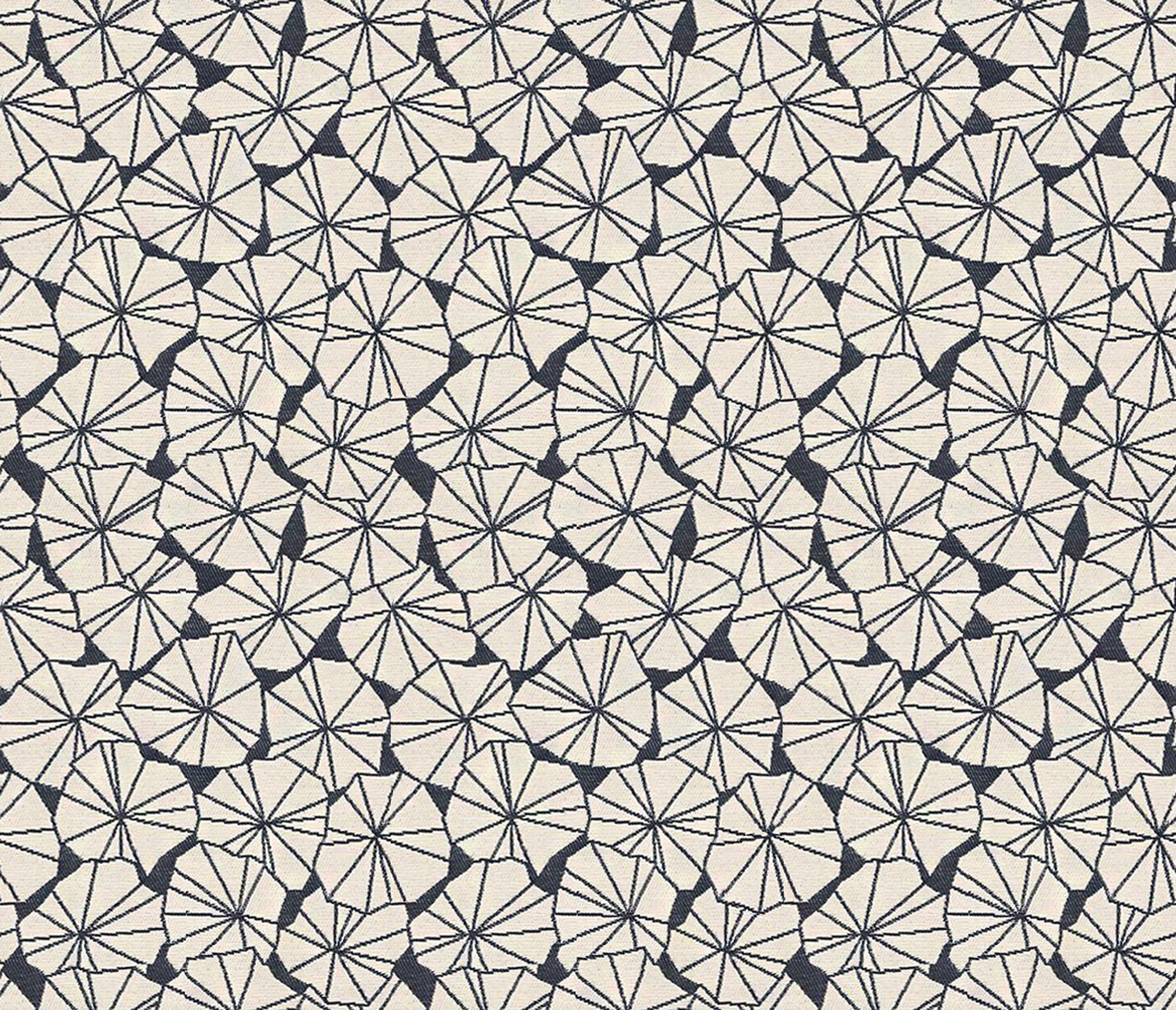 8138-04 Lily Pond - Angelfish Full Repeat