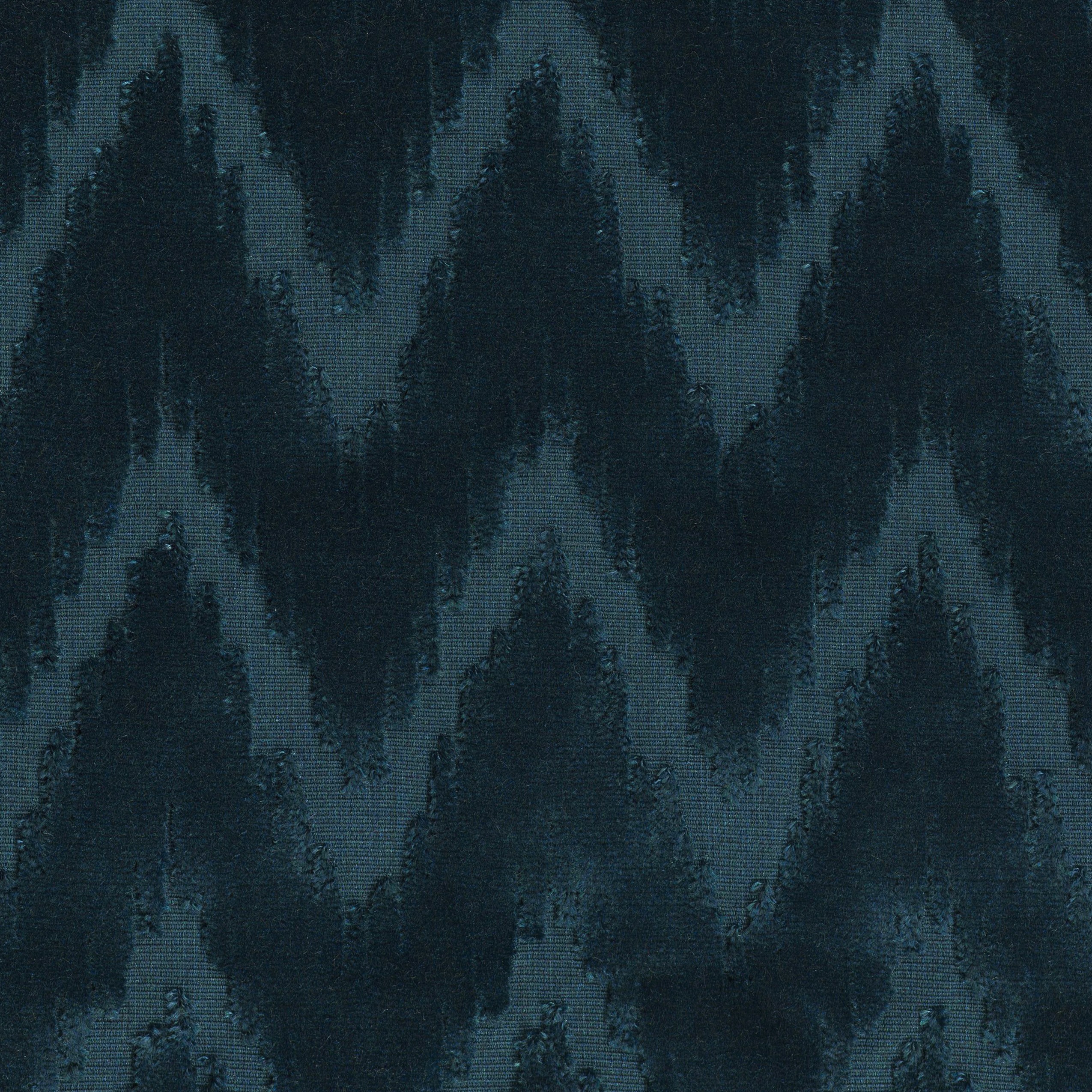 4262-08 Andamento - Zircon Swatch