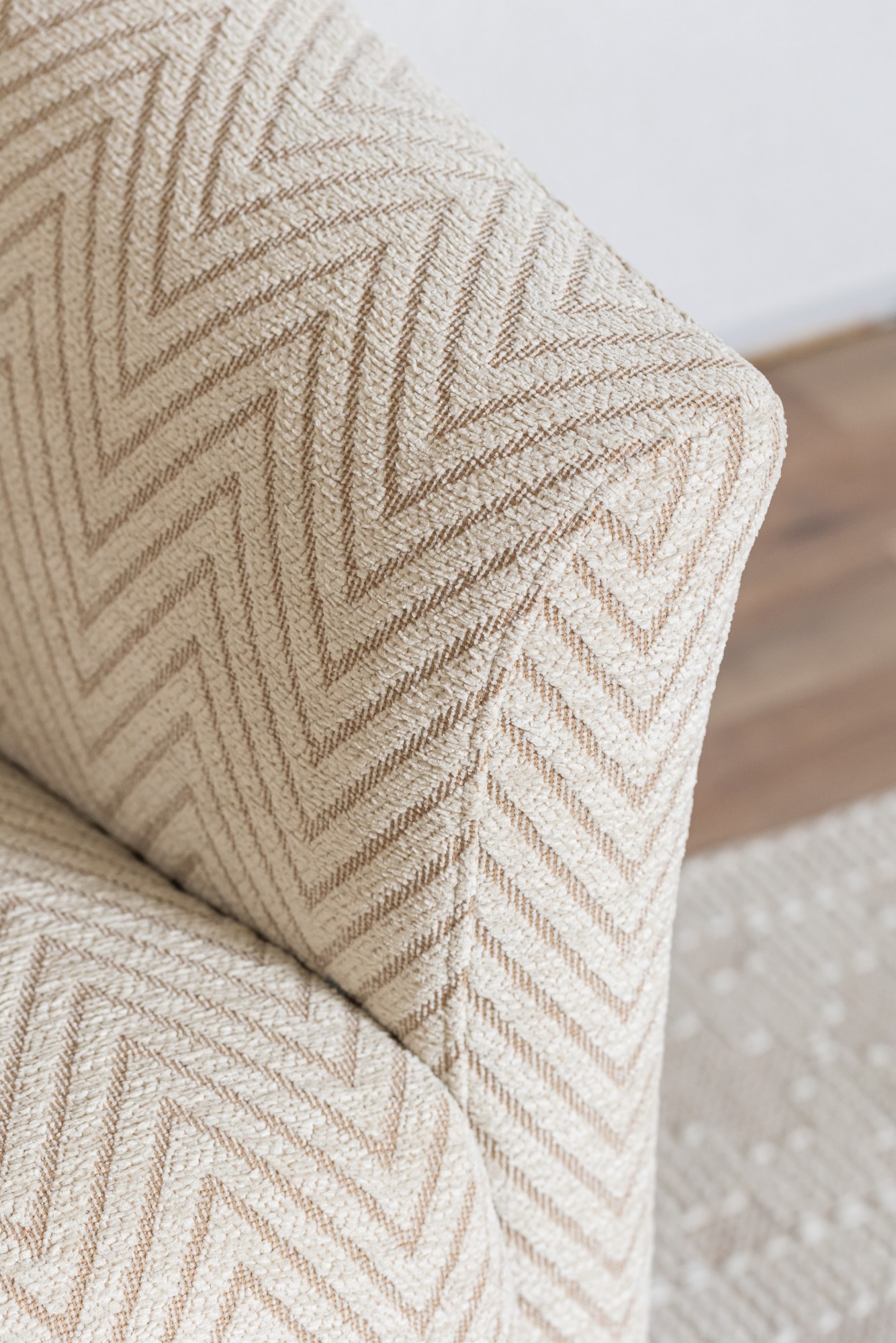 1242-02 Whisper Maple Candy Installation Image