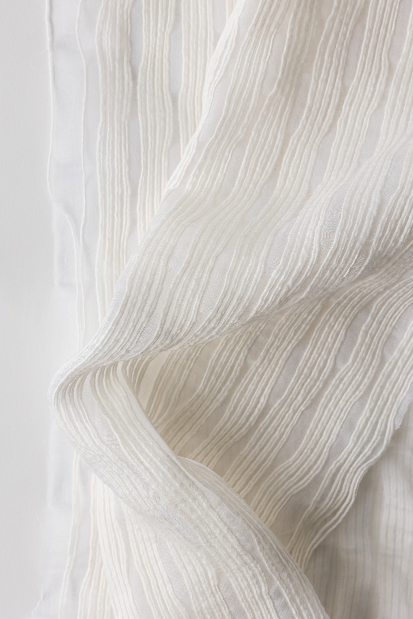 3110-01 Circadian - White Silkie Hero Image