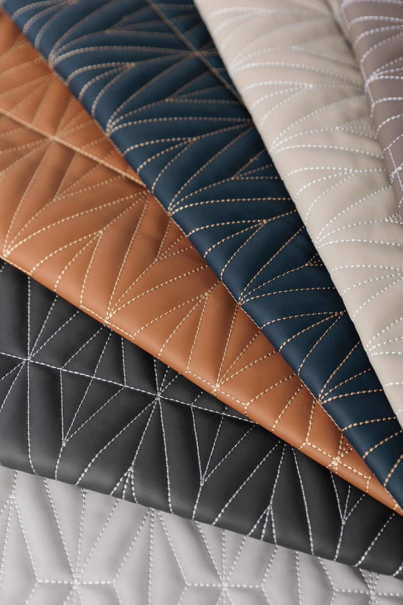 3614 Revere Skipping Stone, Graphite, Toasted Pecan, Blackcurrant, Sea Lion, Dusty Mauve Hero Image