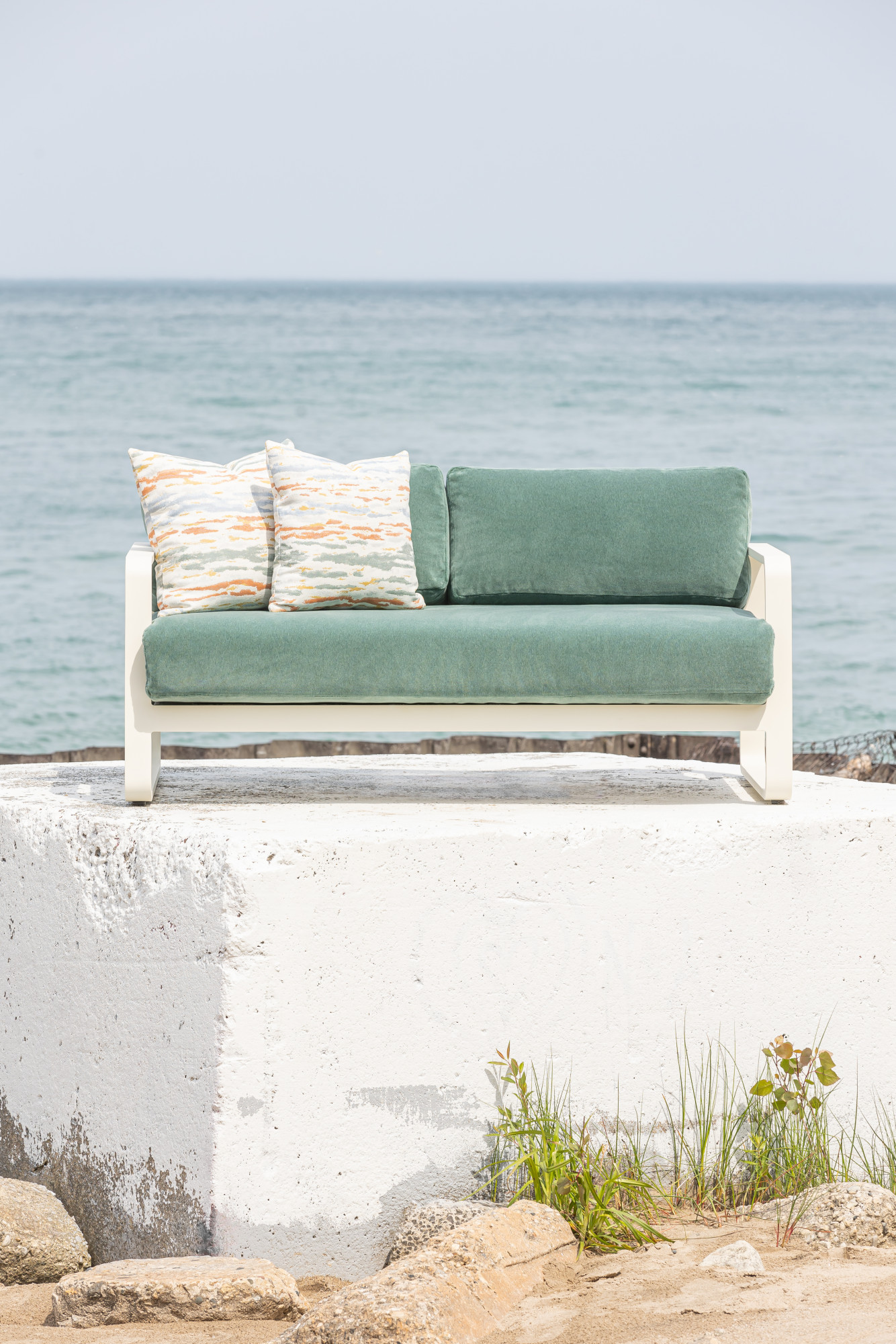 4236-04 Basal - Weathered Teal, 5824-03 Pastel - Fruit Sorbet Installation Images