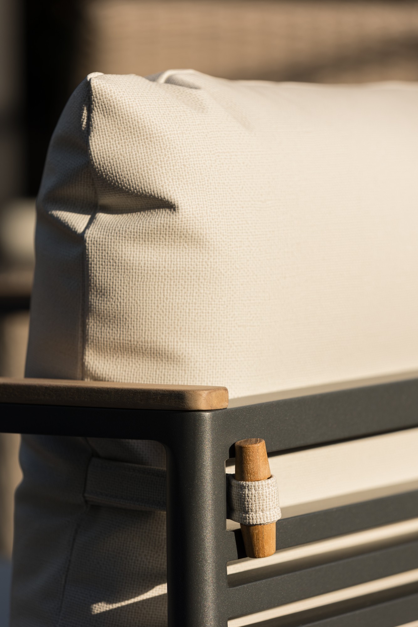 4245-02 Hush – Toasted Coconut Installation Image