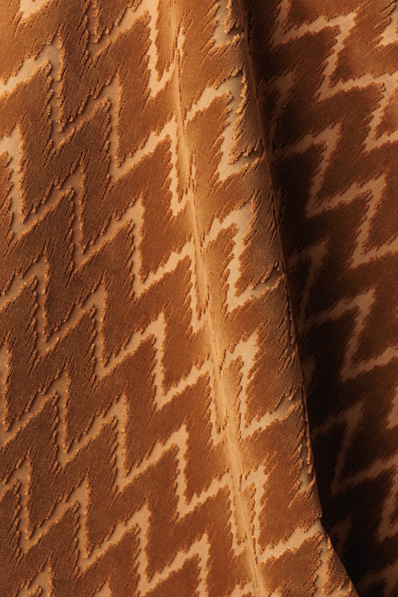 4262-06 Andamento Amber Product Image