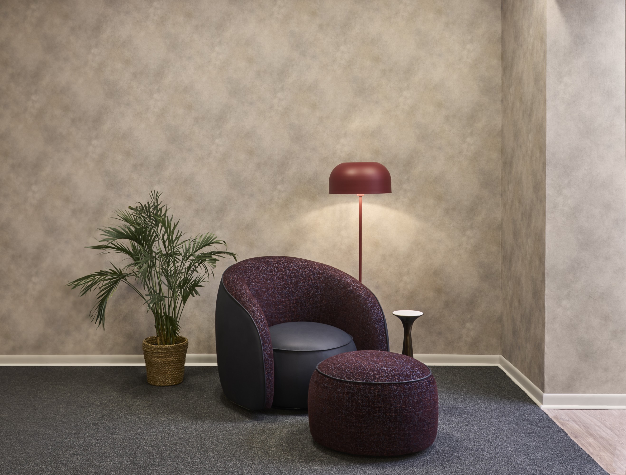 4328-17 Wisteria Garnet Pitta, 4242-08 Daphnis Blackcurrant and V105-06 Central Rhyolite Installation Image