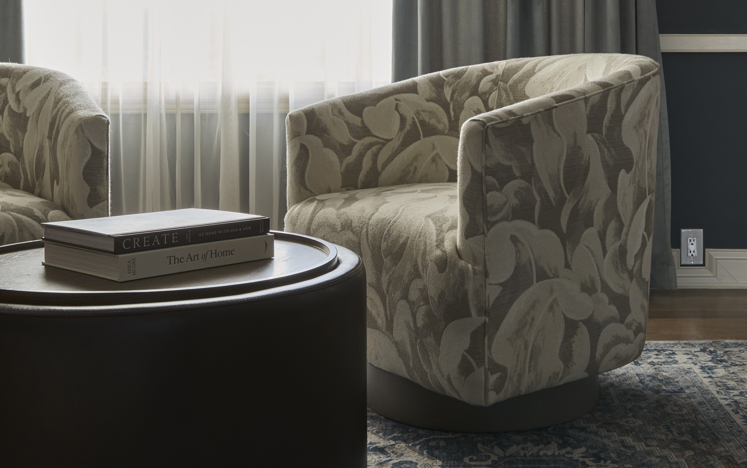 4357-01 Nightbloomer Coastal Dunes, 9404-11 Ravenswood Oakley and 7571-07 Lenis Winter Dusk Installation Image