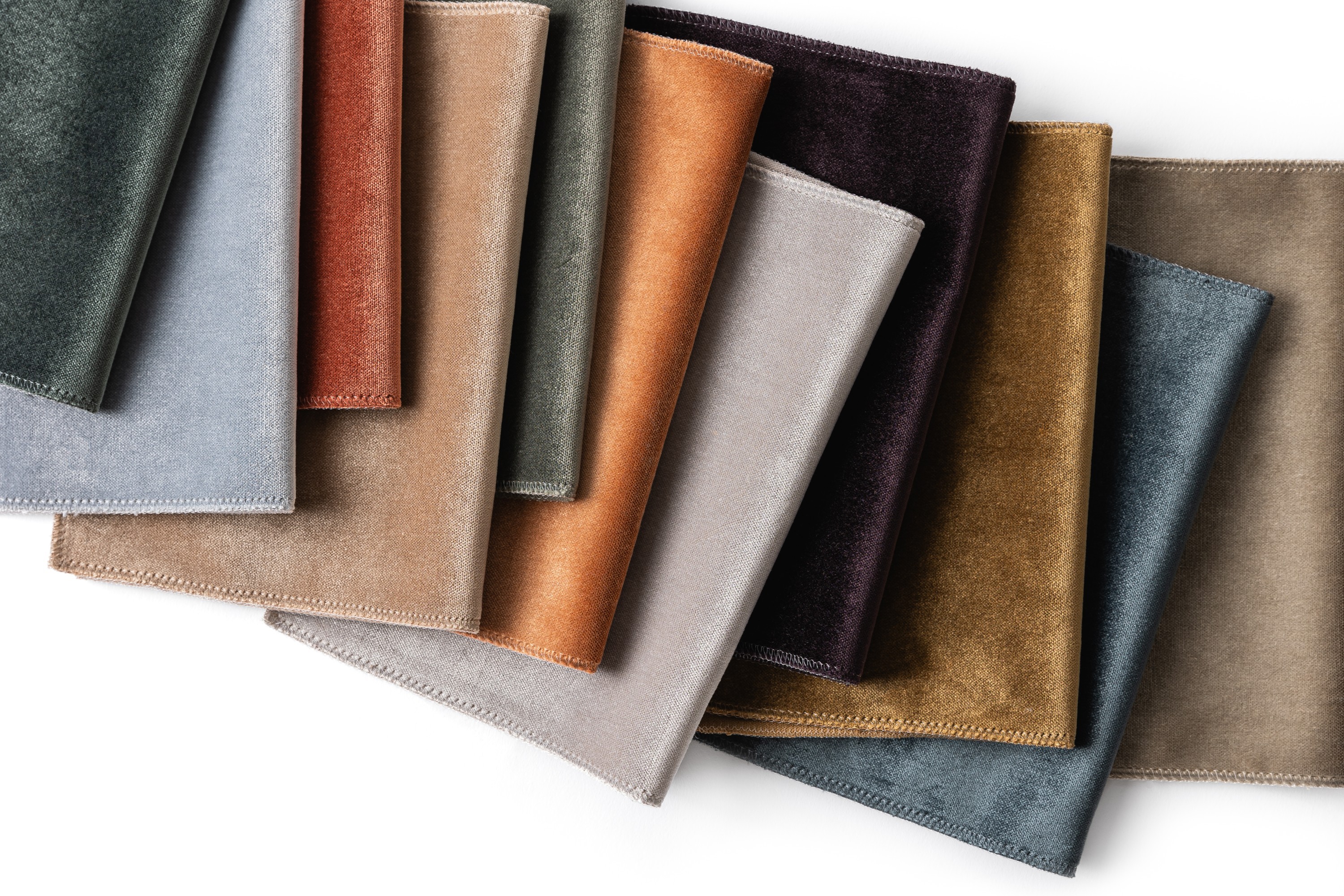 7571 Lenis Noble Nightingale, Winter Dusk, Sedona, Kitten Nose, Rubber Tree, Roasted Carrot, Ibex, Black Bean, Golden Eagle, Beryl, Oak Hero Image