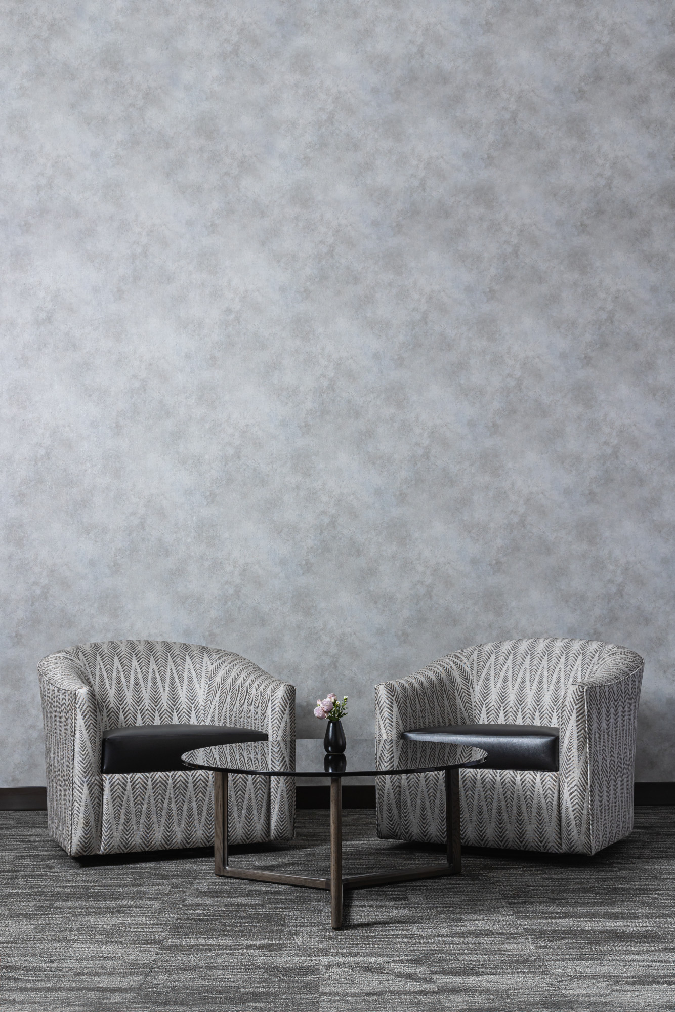 8352-10 Calathea - Kindling Wood, 3991-12 Aerial - Noir, V105-05 Central - Silver Dollar Installation Image