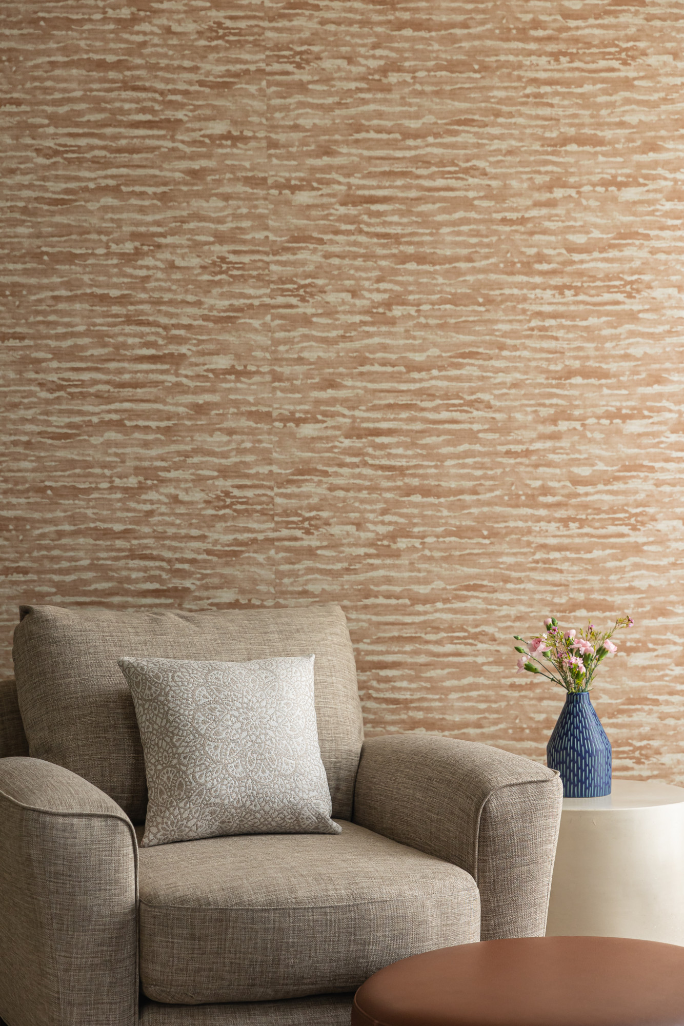 8353-04 Bower – Winter Wren, 8351-02 Lotus – Sand Dunes, 4244-08 Marvel - Burnt Sienna, V112-06 Guild - Autumn Rose Installation Image