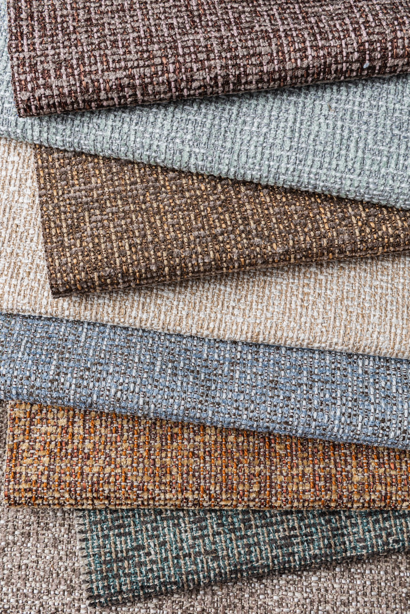 8355 Zola Medjool Date, Sea Mist, Butter Toffee, Kermode Bear, Periwinkle Sky, Pretzel, Rivoli Hummingbird, Deerhound Hero Image