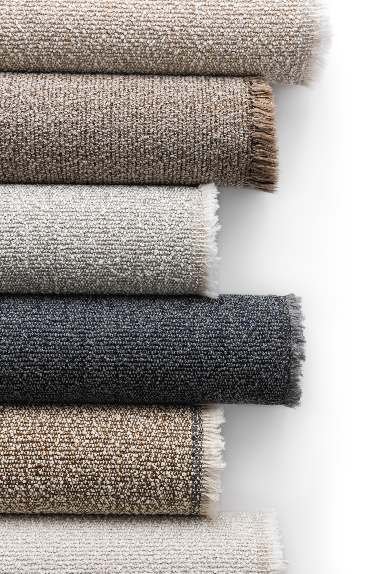 9660 Pappus Beige Lop, Hedgehog, Ragdoll, Navy Ship, Golden Jackal, Mourning Dove Hero Image