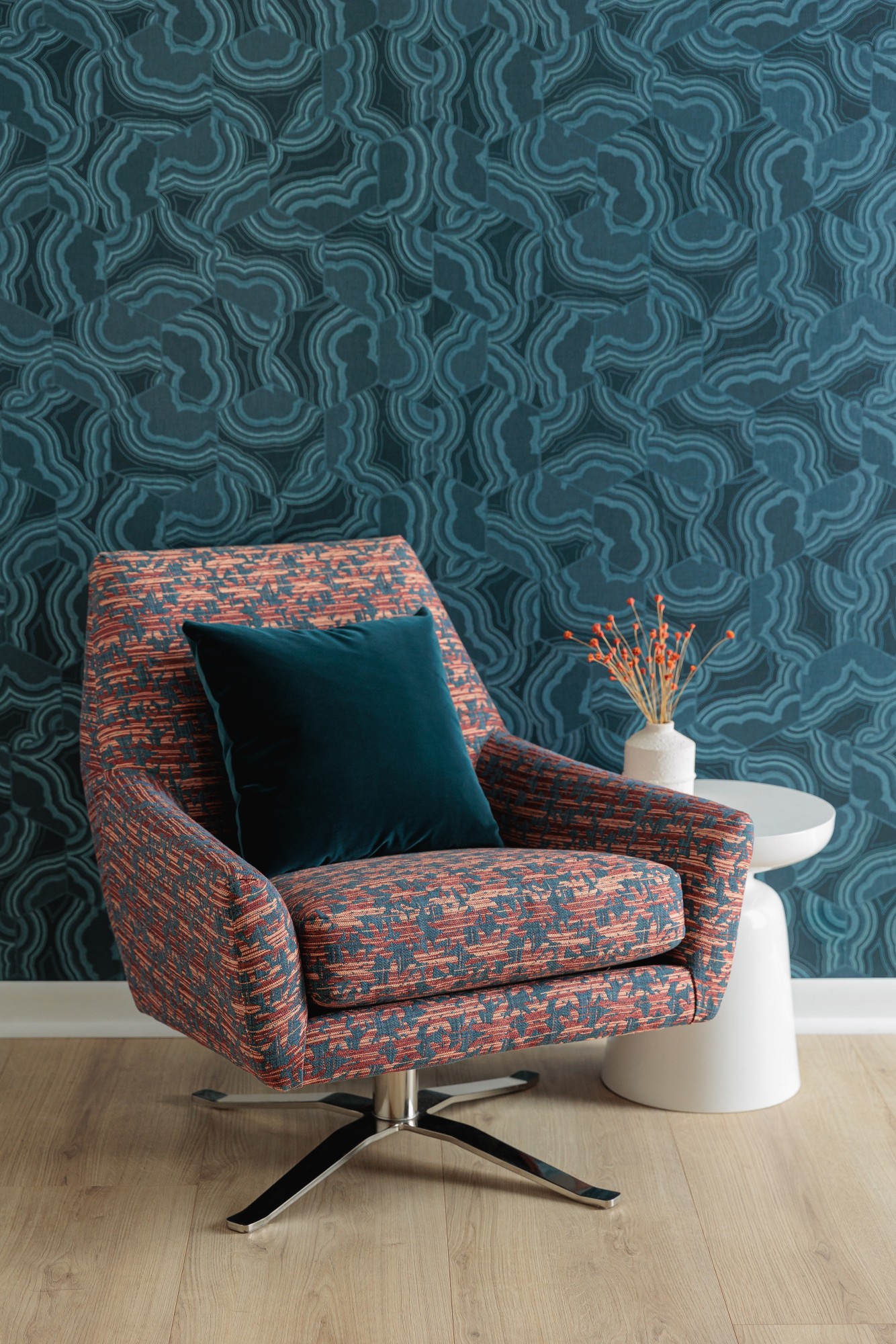 V102-05 Andromeda - Oceanside, 4373-08 Laelia Summer Nights, 4250-24 Gem - Topaz Installation Image