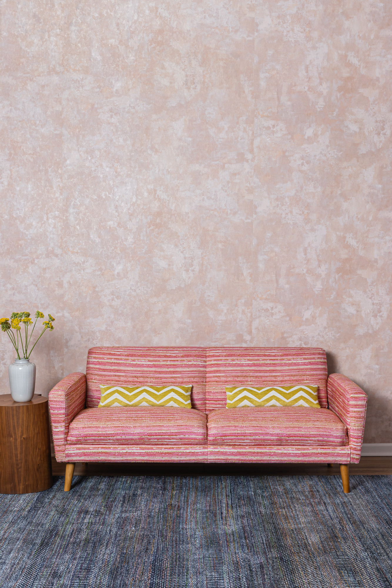 V111-06 Lona - Pompeii, 5015-05 Celosia - Grapefruit, 8213-03* Hill and Dale - Hedgerow Installation Image