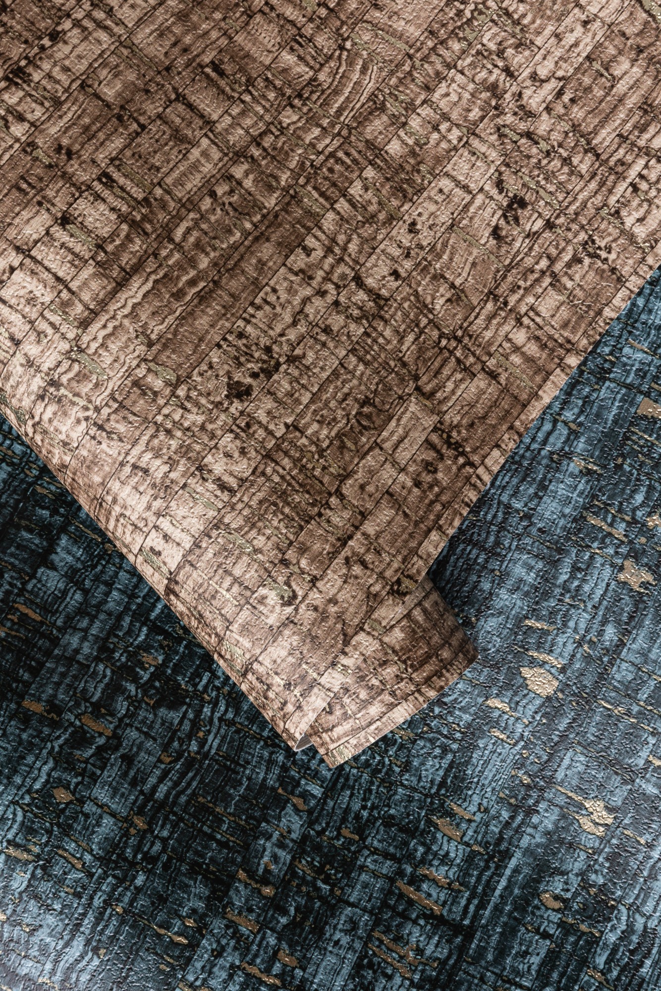 V115-04 Montado Cherry Wood, V115-08 Montado Deep Dive  Hero Image