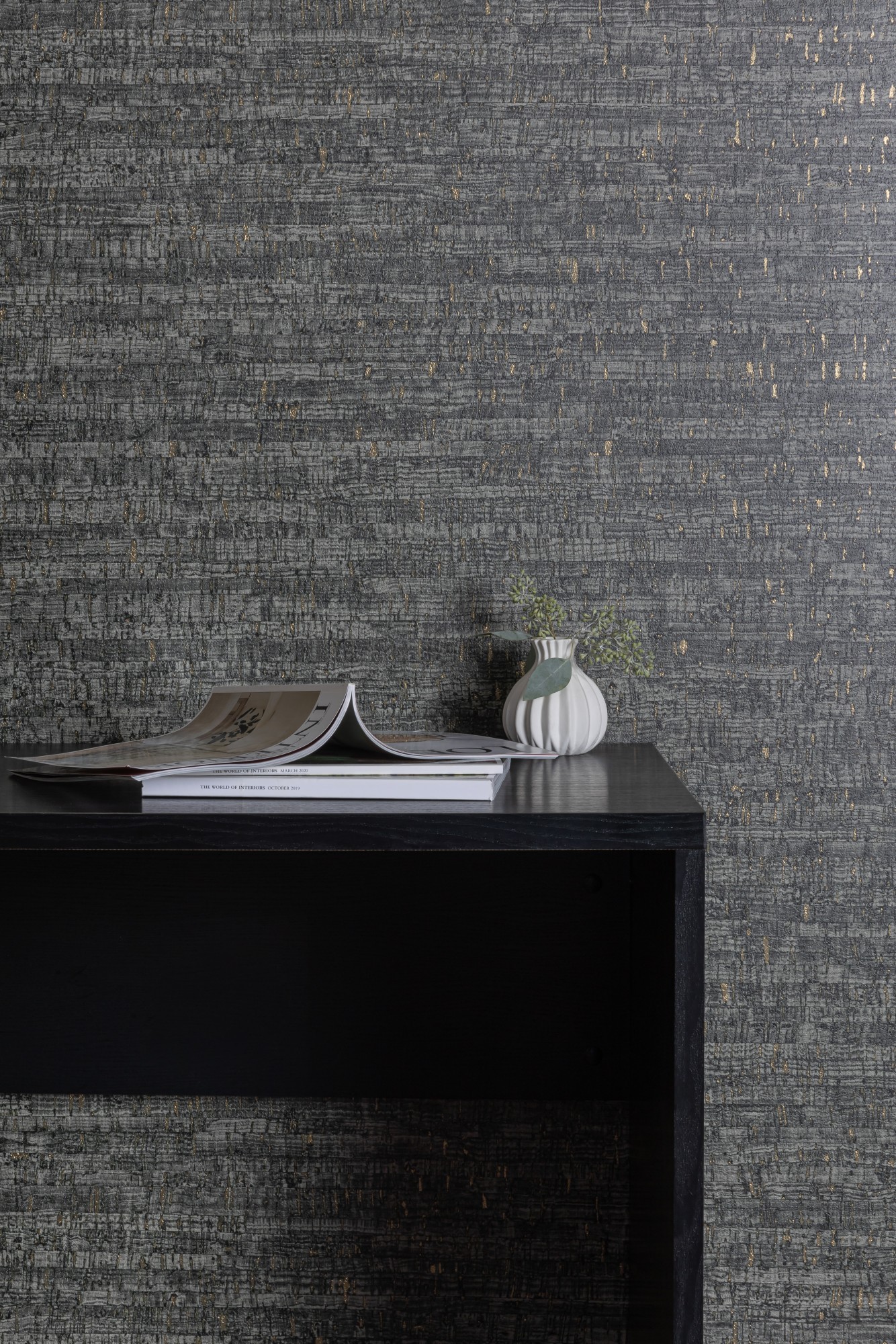 V115-06 Montado Roscoelite Installation Image