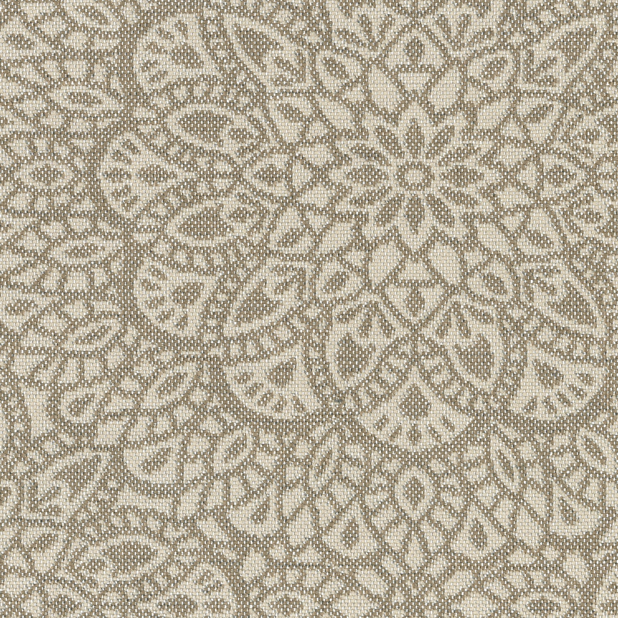 8351-04 Lotus - Callisto Swatch