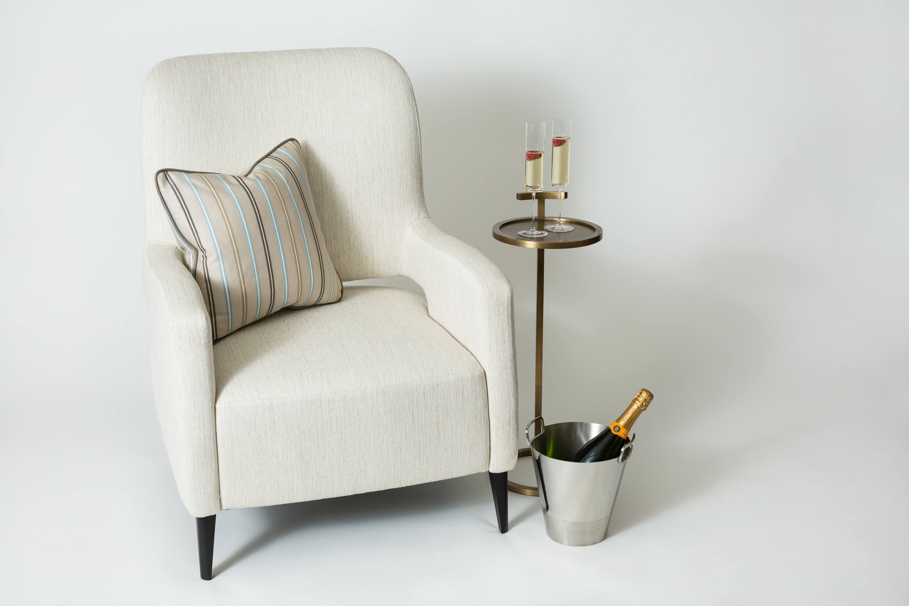 2320-01 Northbrook - Oyster Installation Image