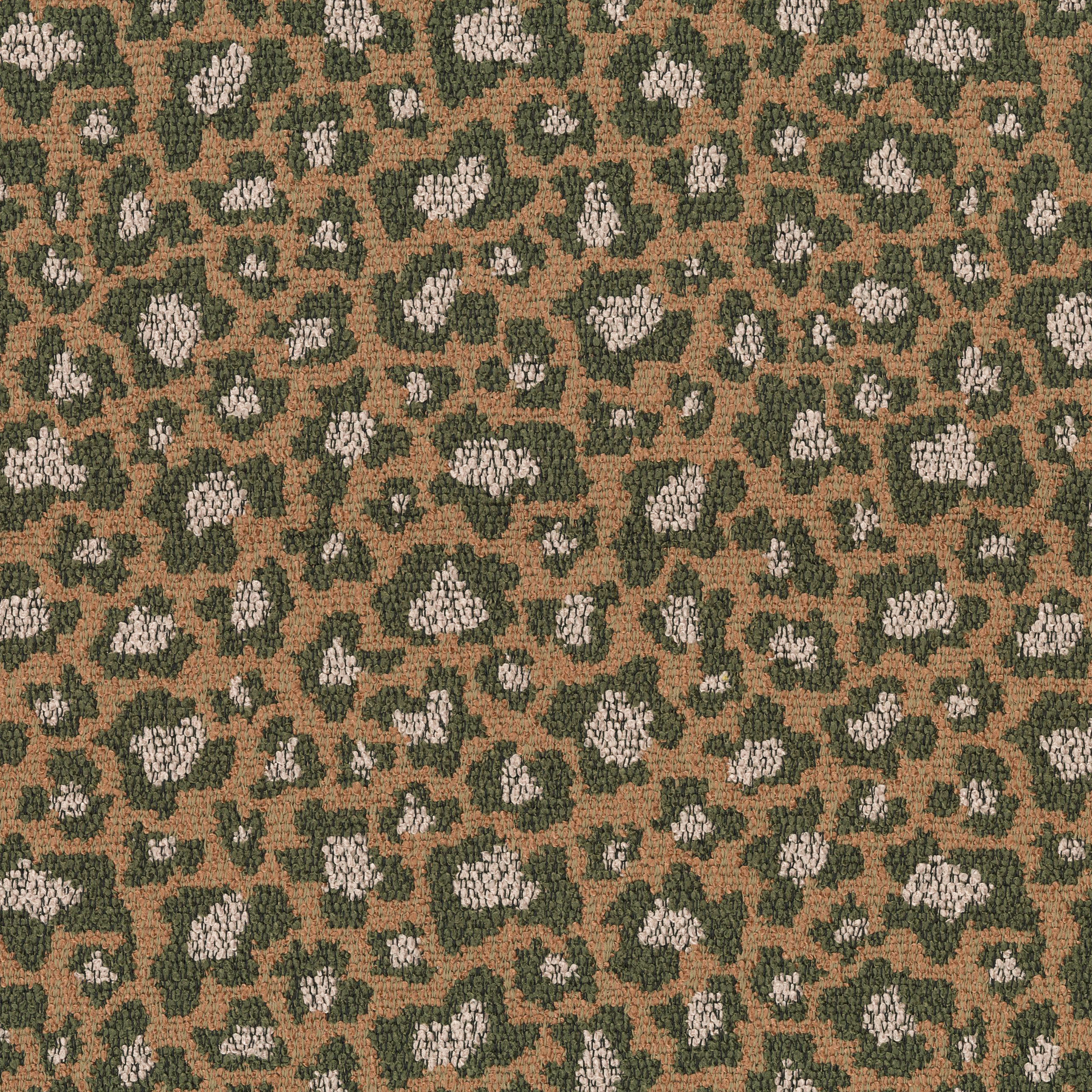 2327-06 Rosette - Pink Fittonia Swatch