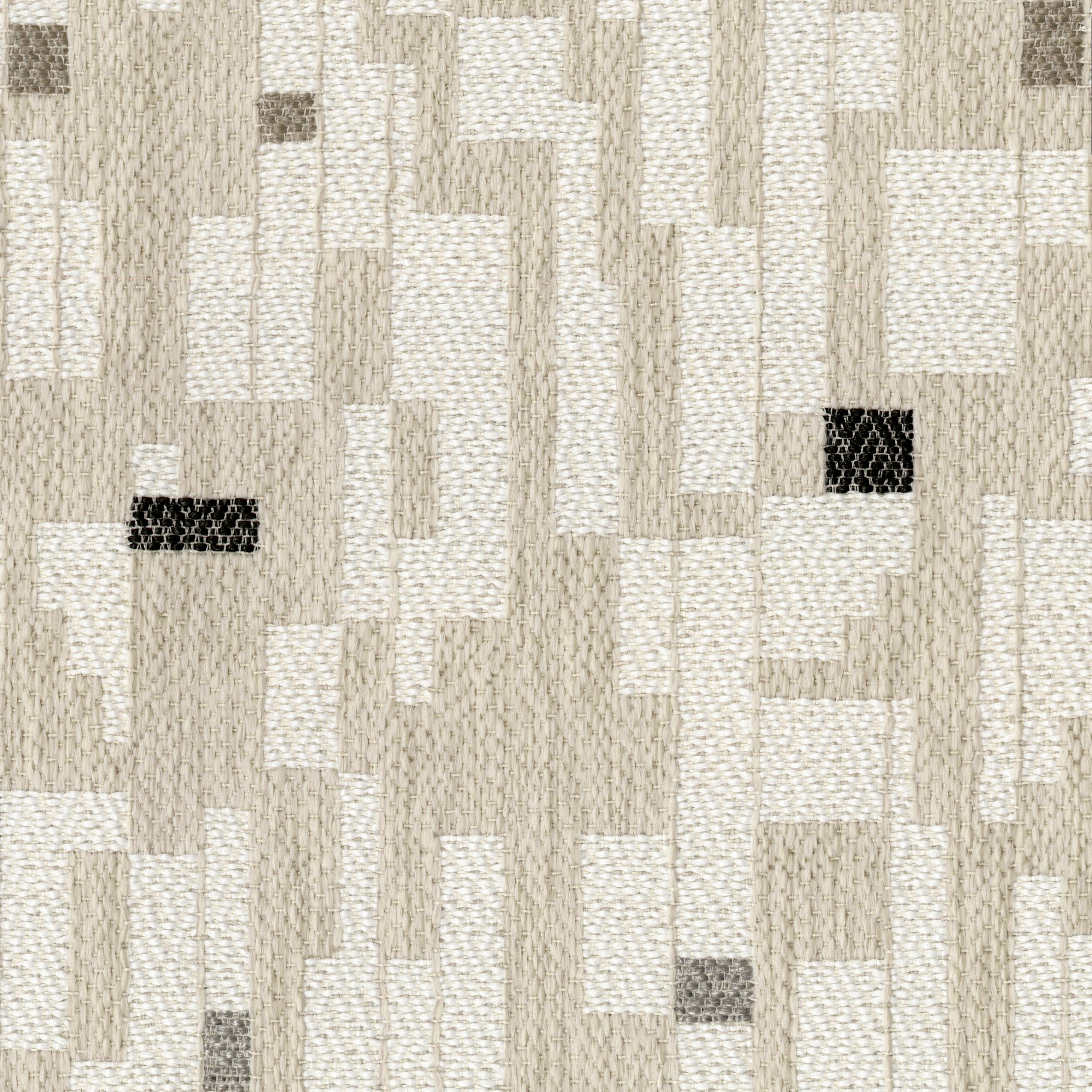 1293-01 Triptych - Checkered White Swatch