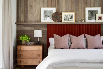 1279-09 Trace - Tiger Lily Installation Image