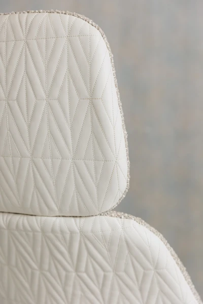 3614-01 Revere - Gesso Installation Image