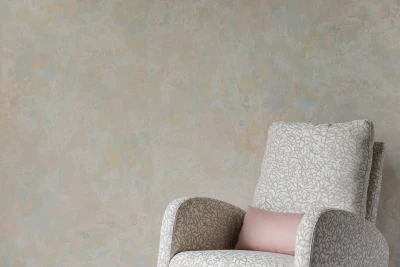 V111-04 Pastel Opal, 4374-02 Rosemary Rice Pudding, 4705-05 Hint Blush Eraser Installation Image