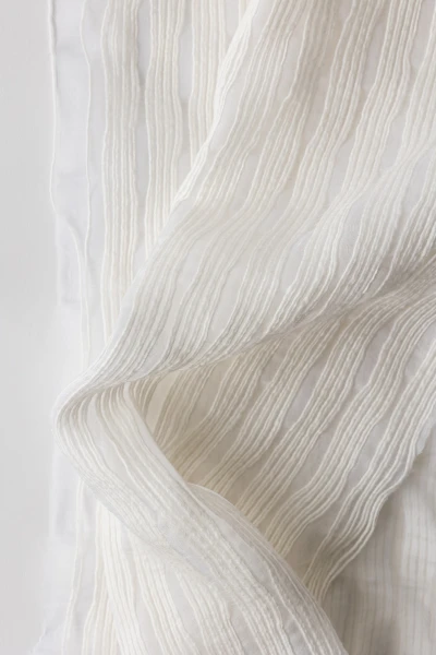 3110-01 Circadian - White Silkie Hero Image