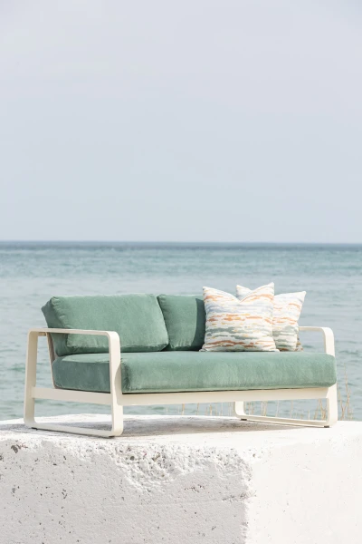 4236-04 Basal - Weathered Teal, 5824-03 Pastel - Fruit Sorbet Installation Image