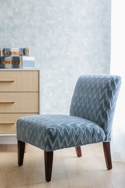 4262 Andamento Skyline, V103-04 Hikaru Powder Blue, 4121-01 Akari White Light Installation Image
