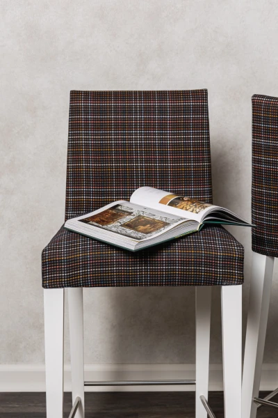 4524-08 Meridiana Roller Rink, V105-01 Central White Calcite Installation Image