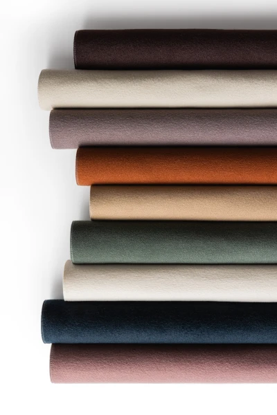 7550 Avani Merlot, Linen, Dusty Lilac, Saharan Sands, Lioness, Scotch Thistle, Peal Barley, Zircon, Potpourri Hero Image_001