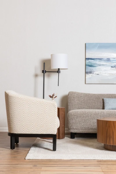 9660-04 Pappus Golden Jackal, 1242-02 Whisper Maple Candy Installation Image