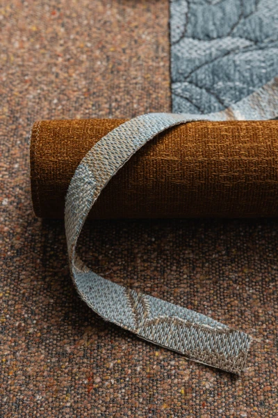 7306-05 Hawthorn Sorghum Harvest, 4357-06 Nightbloomer Lake Ontario, 4355-07 Daylily Arcus Cloud and 7555-04 Altair Amber Hero Shot Image 