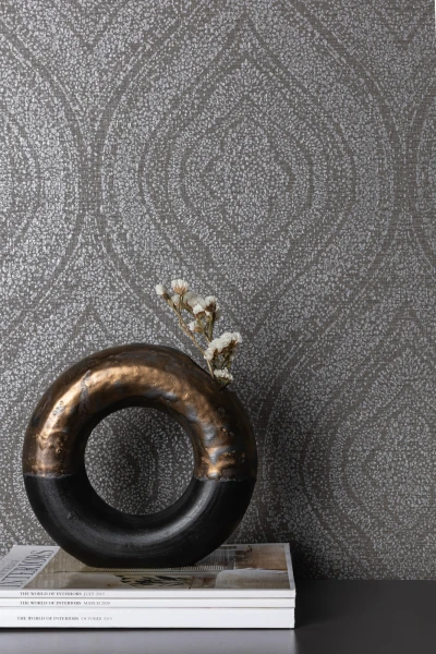 V107-08 Hourglass - Ocean Voyage Installation Image