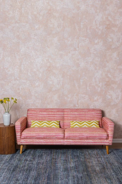 V111-06 Lona - Pompeii, 5015-05 Celosia - Grapefruit, 8213-03* Hill and Dale - Hedgerow Installation Image