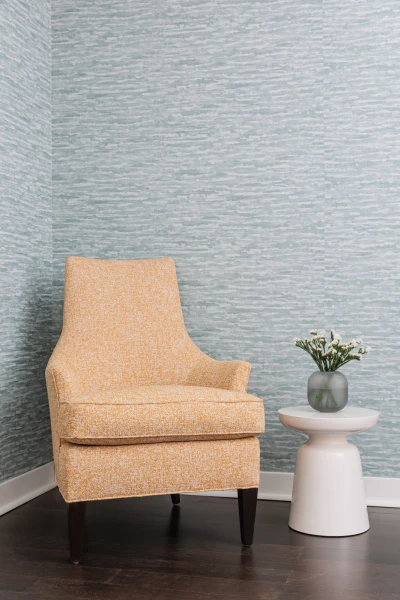 V112-07 Guild Turquoise Waves, 2322-05 Darsha Daisy Installation Image 